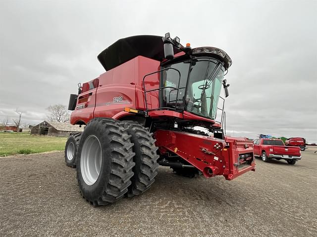 Image of Case IH 7250 equipment image 3