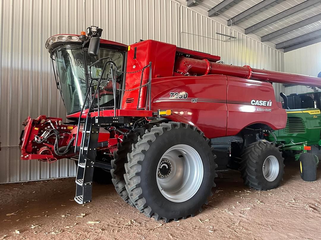 Image of Case IH 7250 Primary image