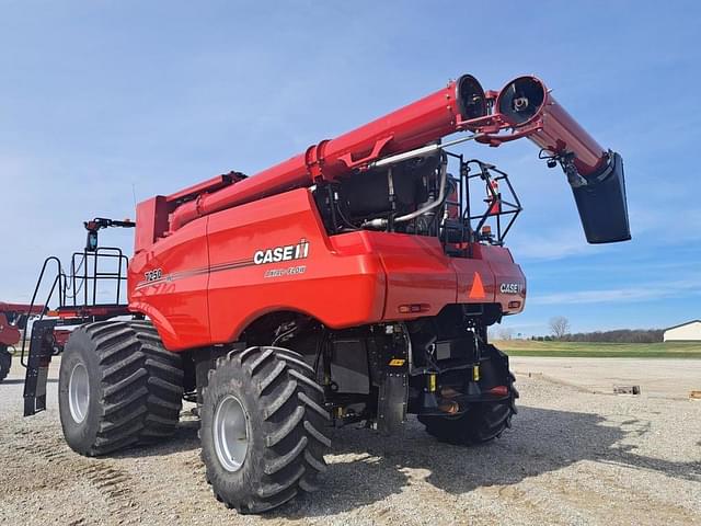 Image of Case IH 7250 equipment image 3