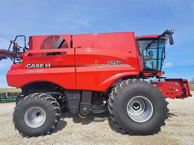 Image of Case IH 7250 equipment image 4