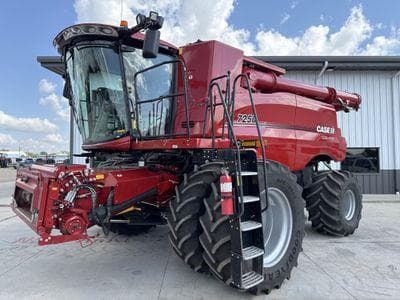 Image of Case IH 7250 equipment image 1