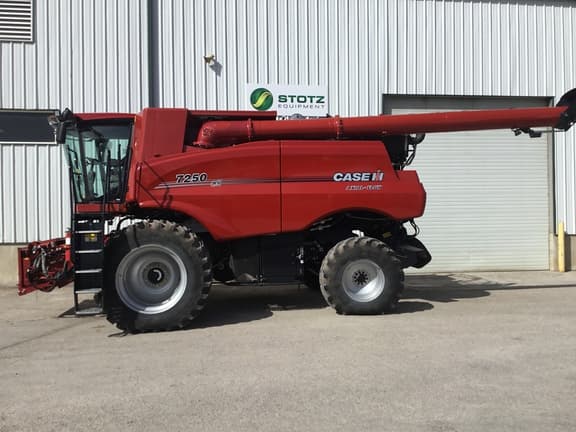 Image of Case IH 7250 equipment image 3