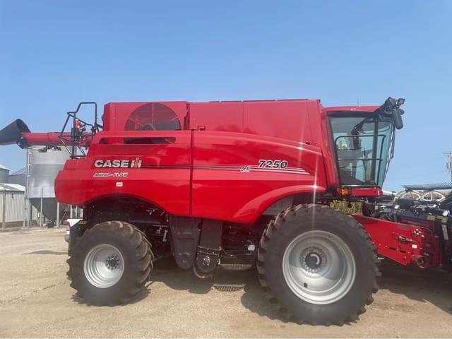 Image of Case IH 7250 equipment image 1