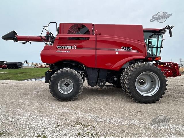Image of Case IH 7250 equipment image 1