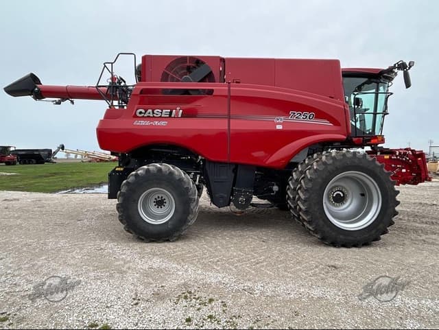Image of Case IH 7250 equipment image 1
