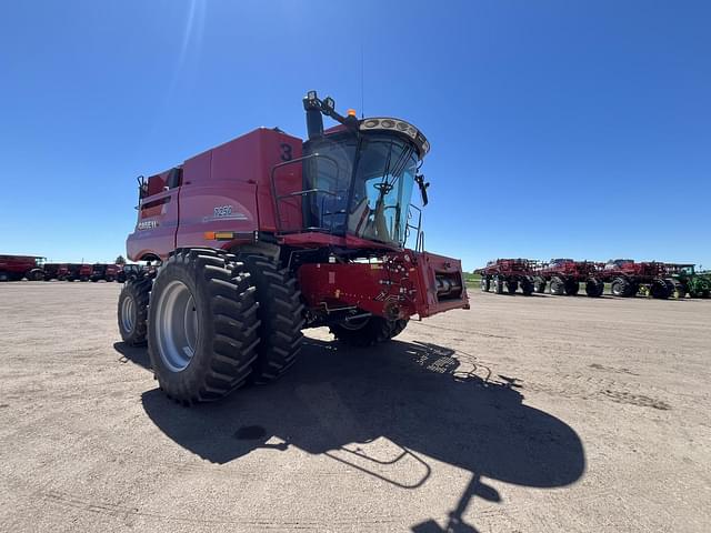 Image of Case IH 7250 equipment image 4