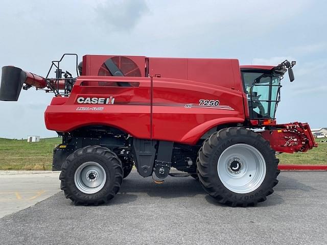 Image of Case IH 7250 equipment image 3