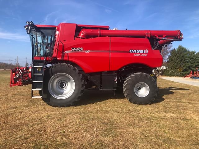 Image of Case IH 7250 equipment image 2