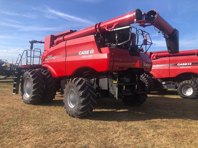 Image of Case IH 7250 equipment image 3