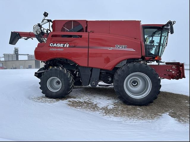 Image of Case IH 7250 equipment image 1