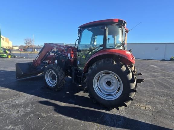 Image of Case IH Farmall 75C equipment image 2