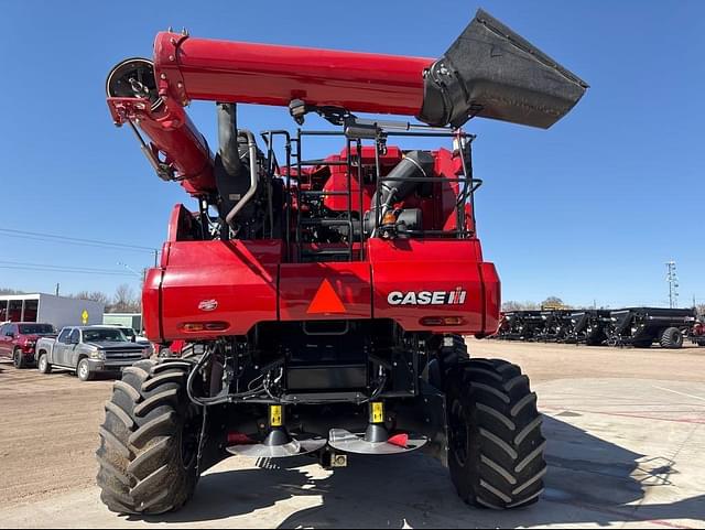 Image of Case IH 8250 equipment image 3