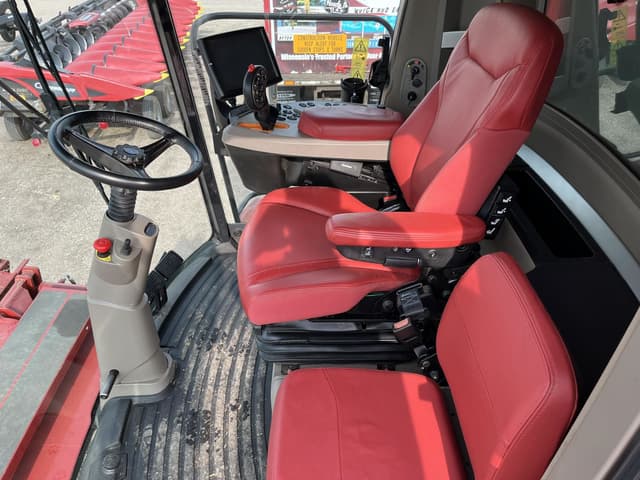 Image of Case IH 8250 equipment image 4