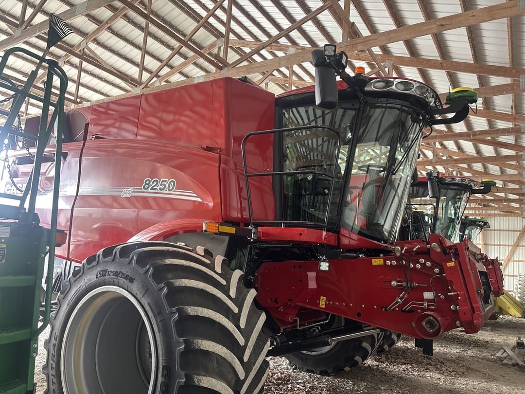 Image of Case IH 8250 Primary image
