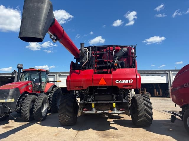 Image of Case IH 8250 equipment image 3