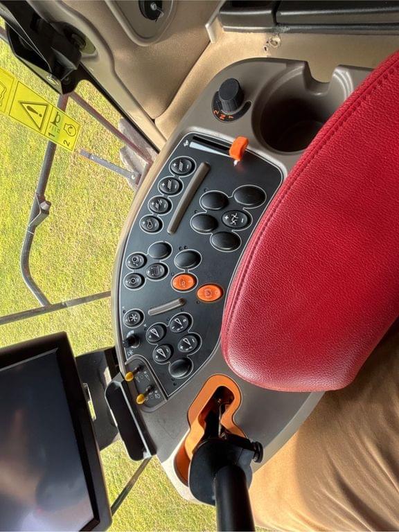 Image of Case IH 8250 equipment image 4