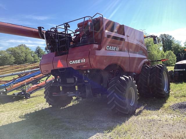 Image of Case IH 8250 equipment image 2