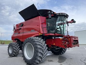 Main image Case IH 8250