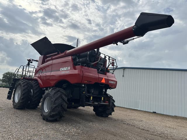 Image of Case IH 8250 equipment image 4