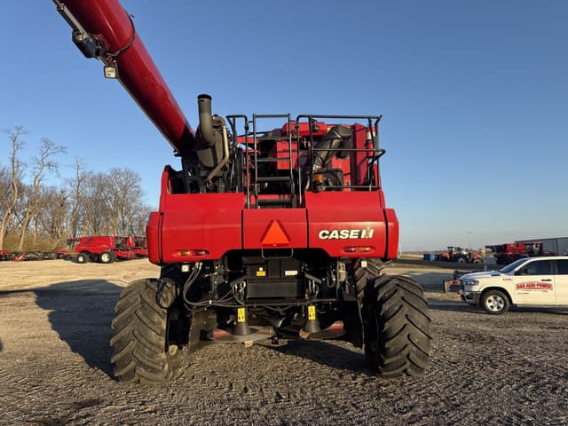 Image of Case IH 8250 equipment image 3