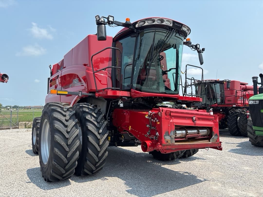 Image of Case IH 8250 Primary image