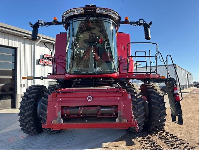 Image of Case IH 8250 equipment image 2