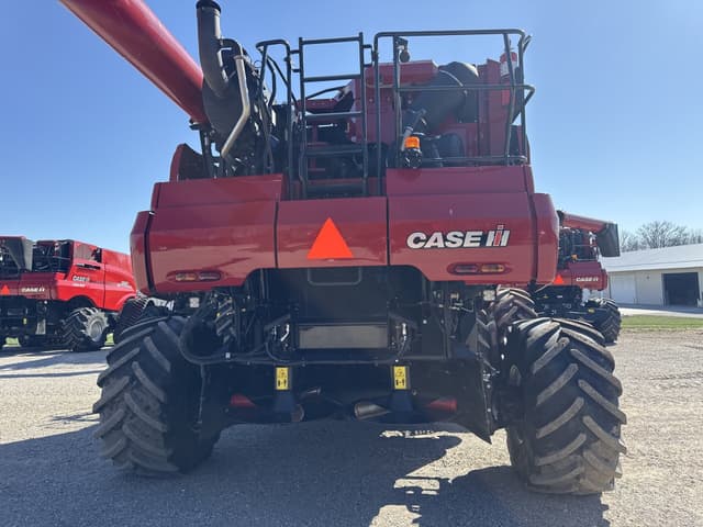 Image of Case IH 8250 equipment image 3