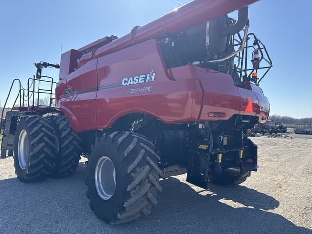 Image of Case IH 8250 equipment image 4