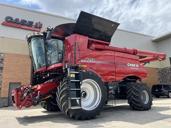 Image of Case IH 8250 Primary image