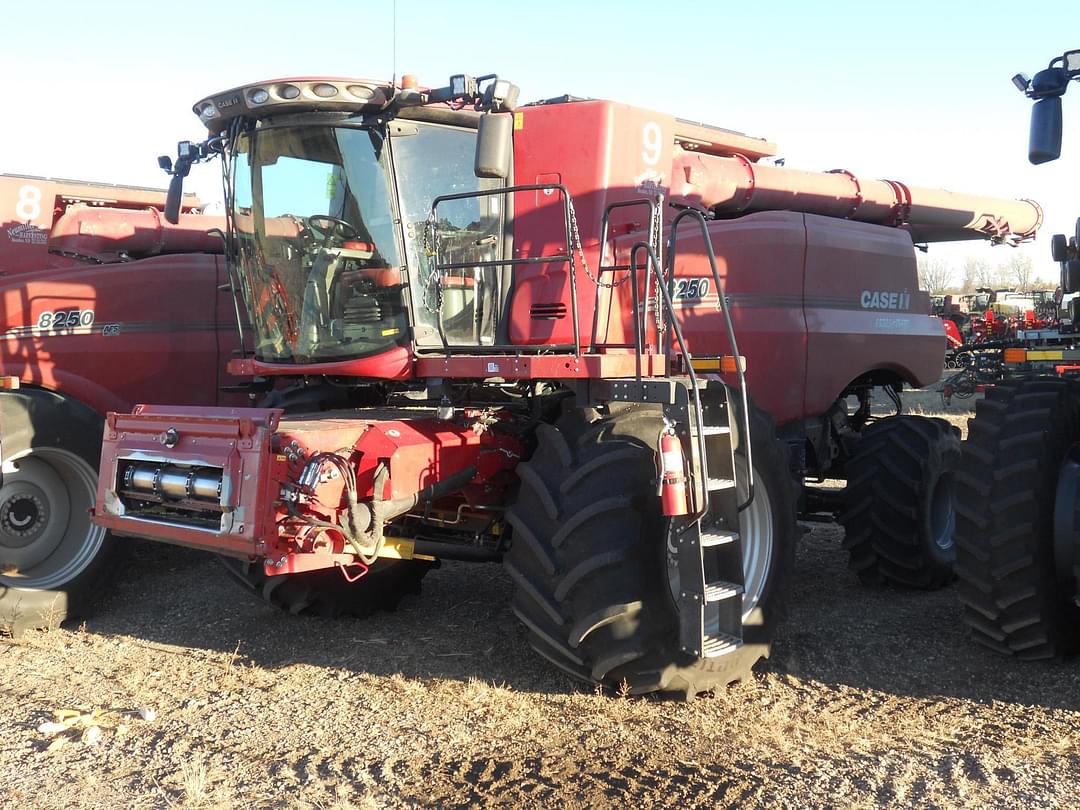 Image of Case IH 8250 Image 0