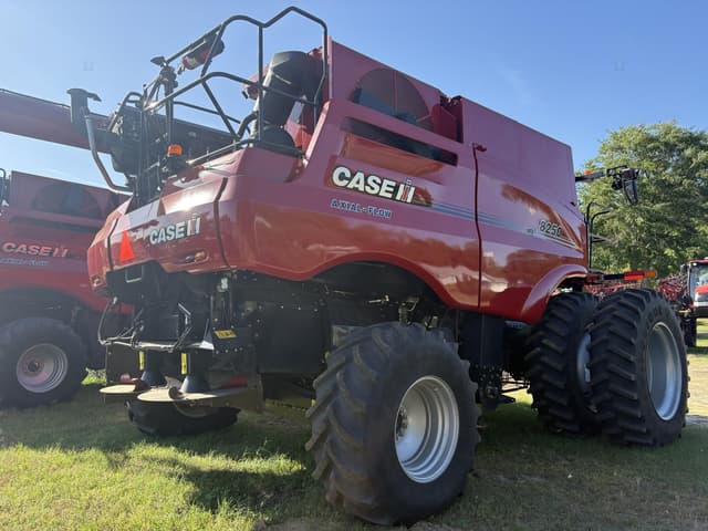 Image of Case IH 8250 equipment image 2