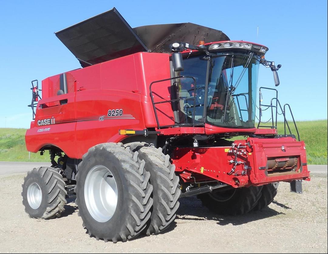 Image of Case IH 8250 Primary image