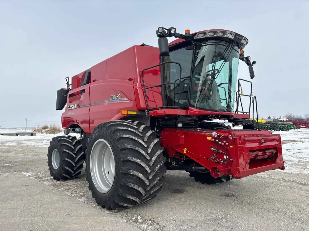 Image of Case IH 8250 Primary image