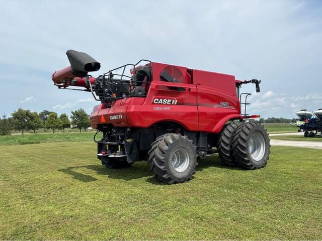 Image of Case IH 8250 equipment image 1