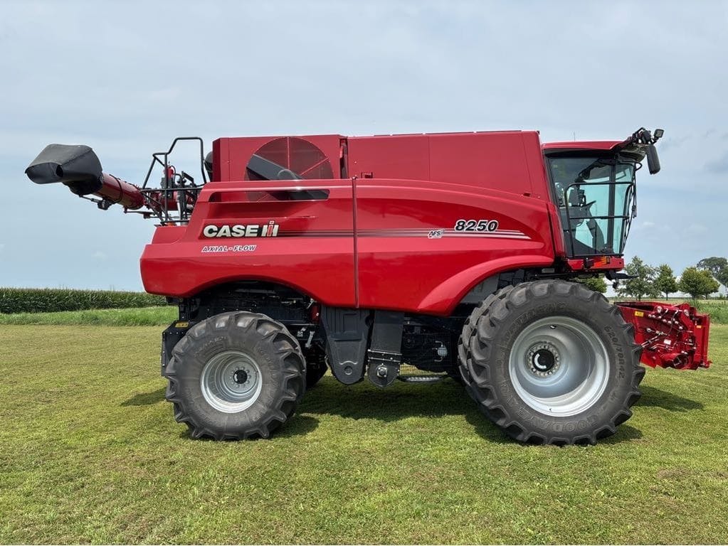 2023 Case IH 8250 Equipment Image0