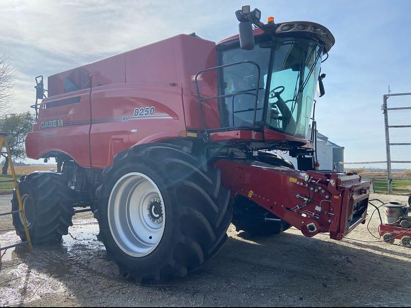 Image of Case IH 8250 Primary image