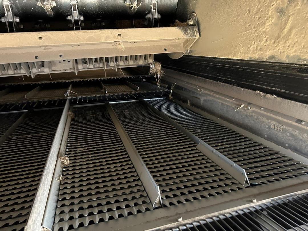 Image of Case IH 8250 Image 1