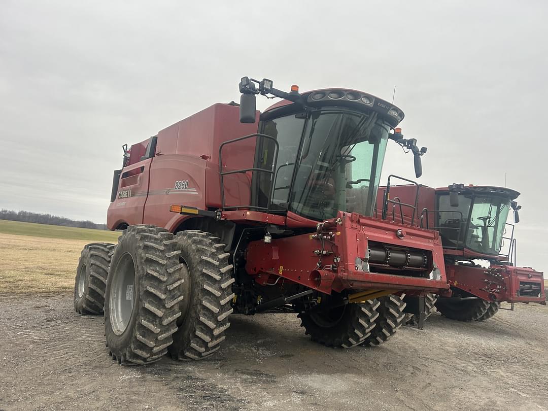 Image of Case IH 8250 Primary image