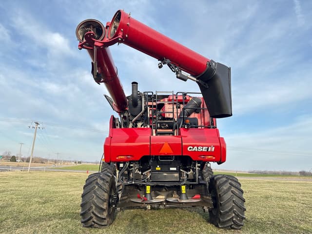 Image of Case IH 8250 equipment image 3