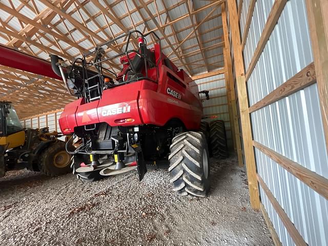 Image of Case IH 8250 equipment image 2
