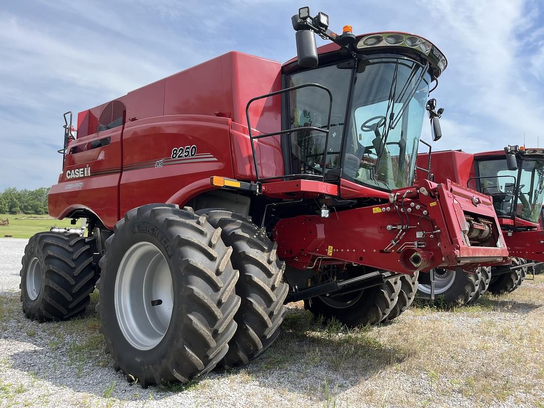 Image of Case IH 8250 Primary image