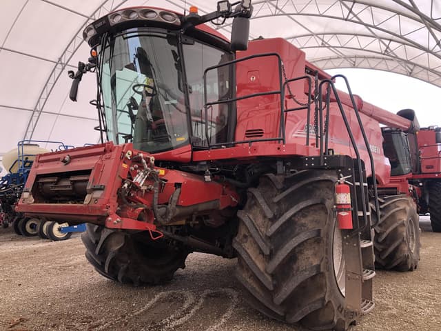 Image of Case IH 8250 equipment image 3