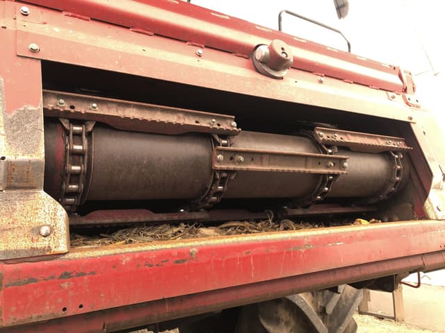 Image of Case IH 8250 equipment image 2