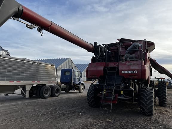 Image of Case IH 8250 equipment image 4