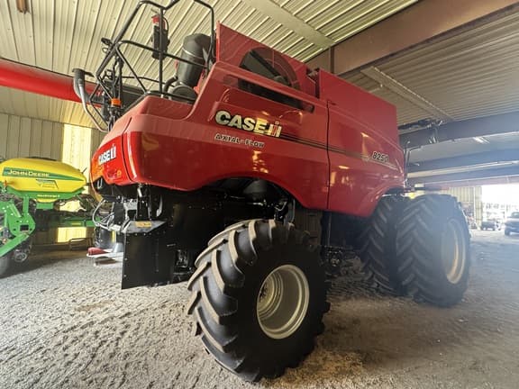 Image of Case IH 8250 equipment image 4
