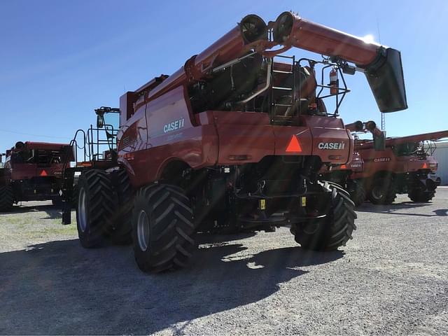 Image of Case IH 8250 equipment image 4