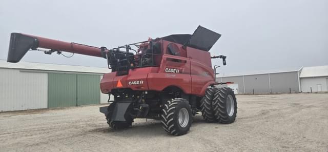 Image of Case IH 8250 equipment image 2
