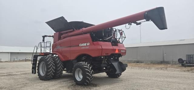 Image of Case IH 8250 equipment image 4