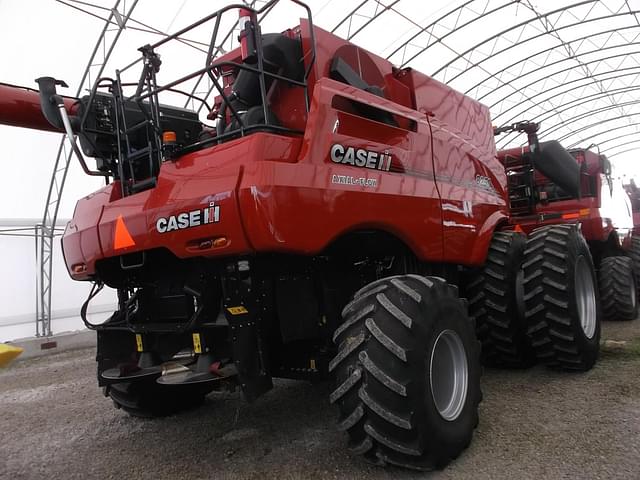Image of Case IH 8250 equipment image 2