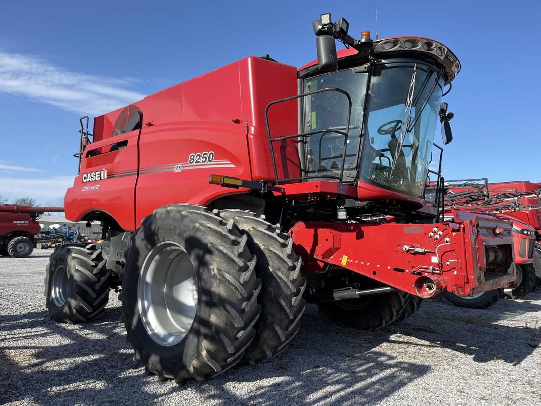 Image of Case IH 8250 Primary image